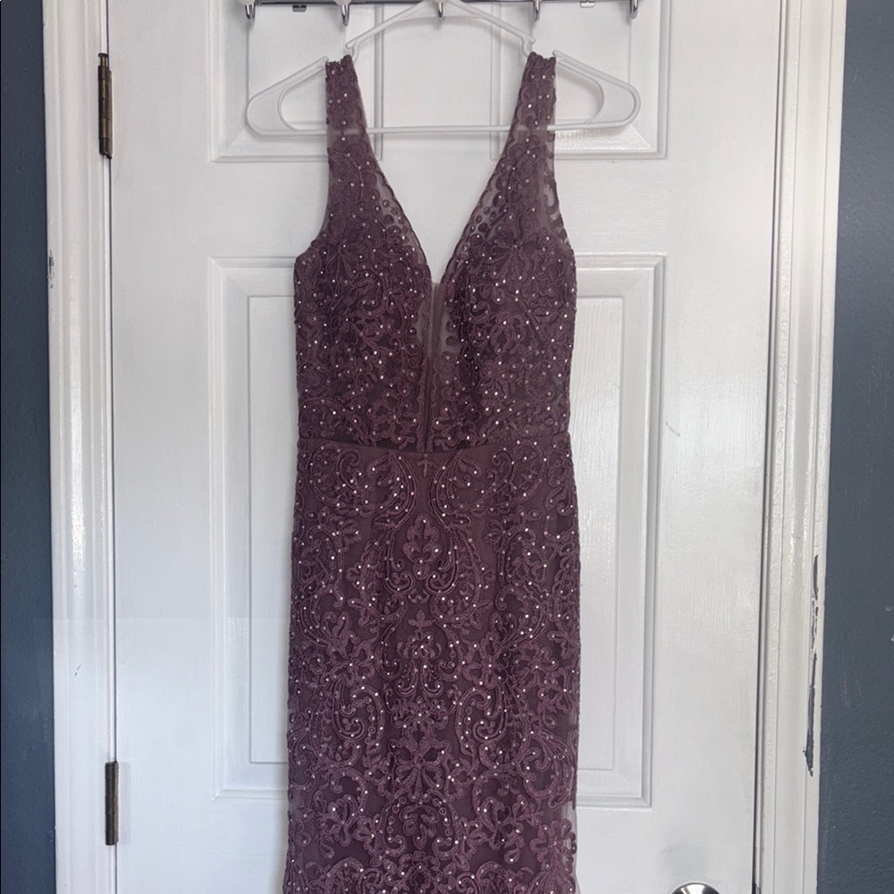 Elegant Purple Sleeveless Dress